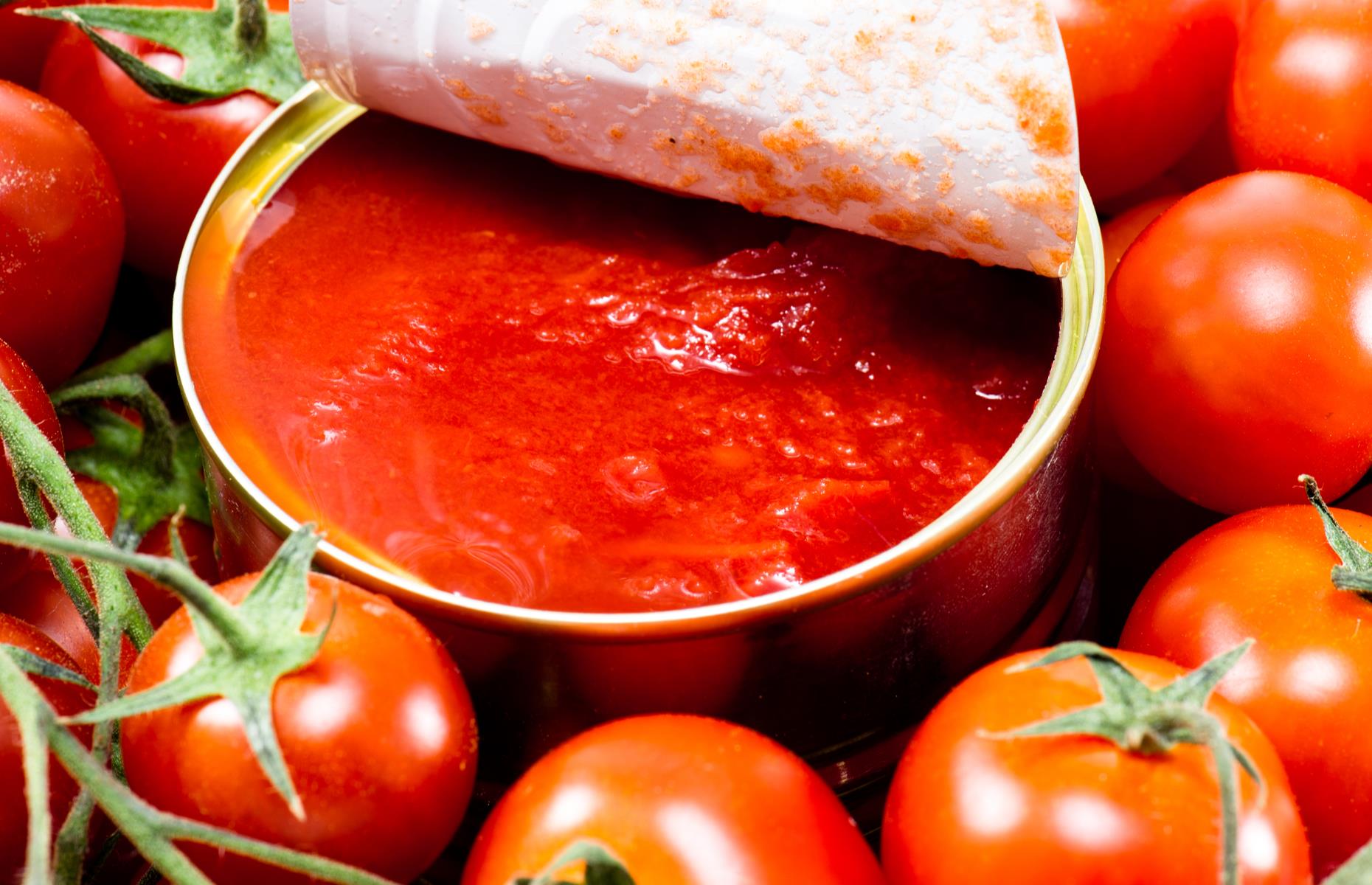 Are canned tomatoes healthier than fresh?