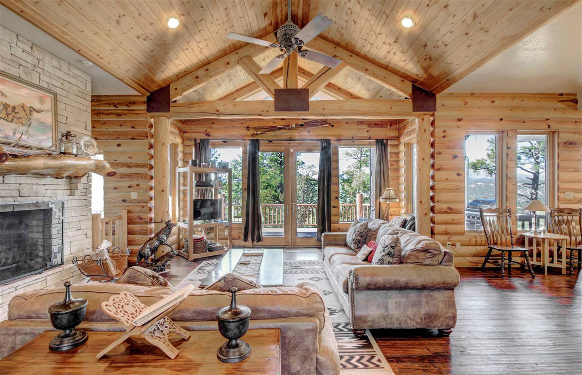 New Mexico: luxurious lodge near Ruidoso 