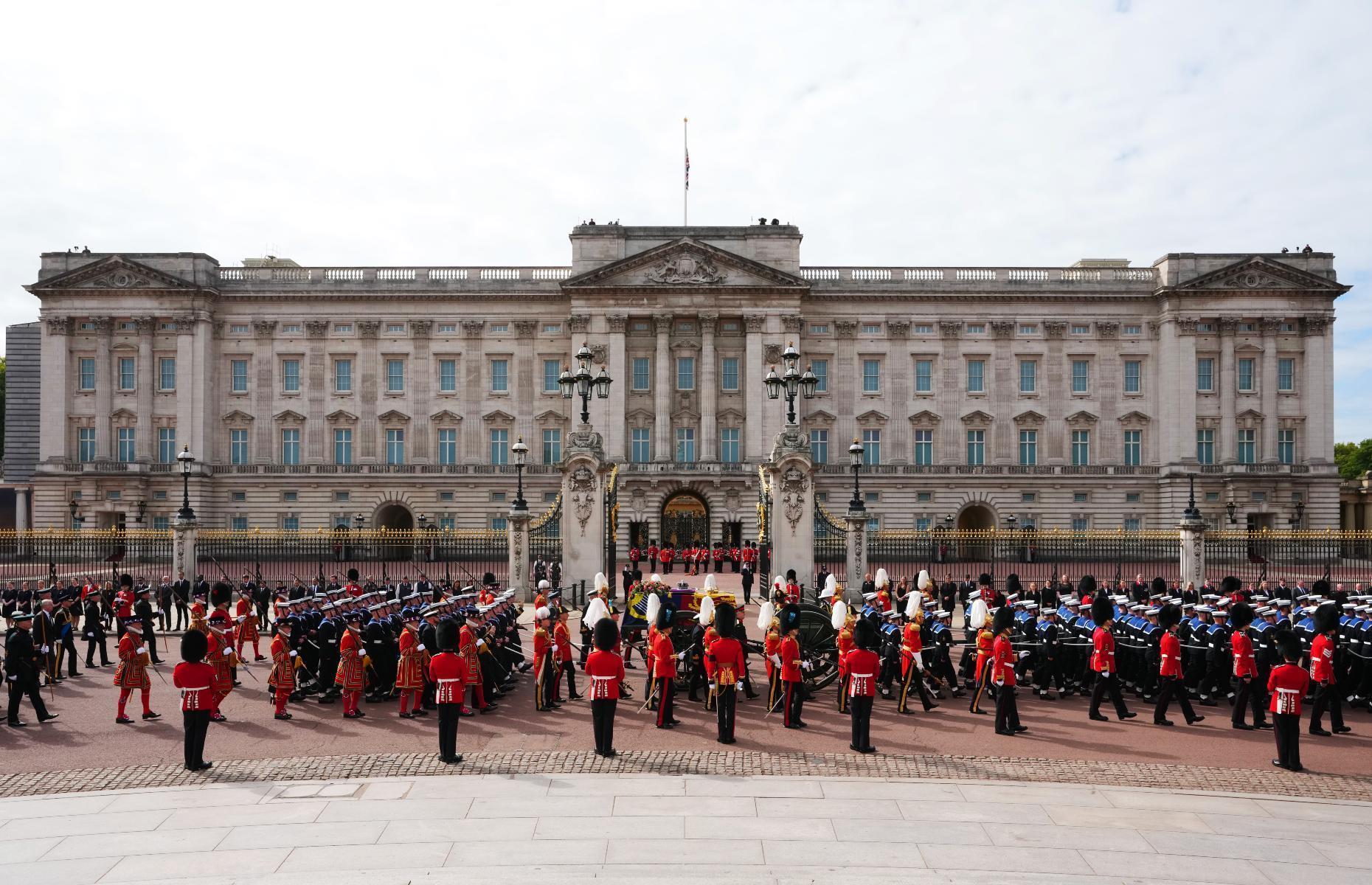 Was kostet der Buckingham-Palast?