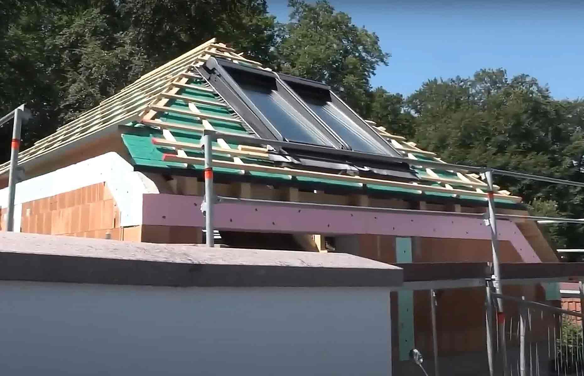 Goalkeeper took chainsaw to neighbour’s garage over obstructed view
