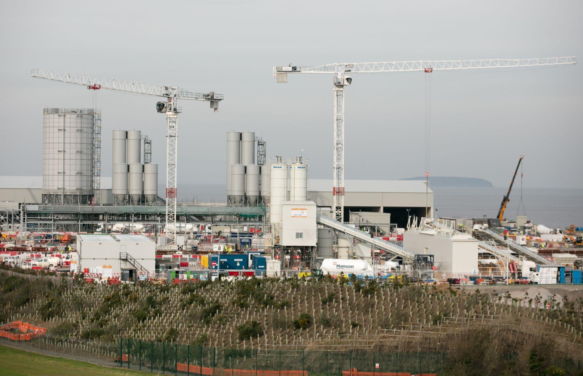 Hinkley Point C, UK: cue the world's largest crane