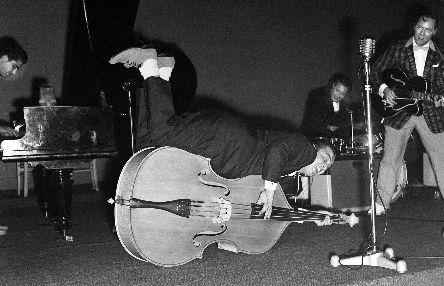 Bill Haley and His Comets tearing up France, 1958