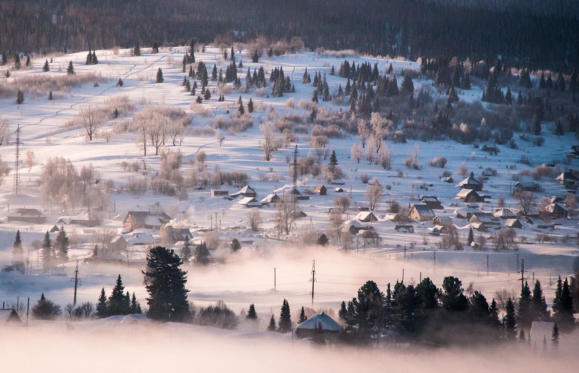 Russian siberian. Сиберия Россия. Сток Сибири. Погода в Сибири. Сибирь климат 2080.