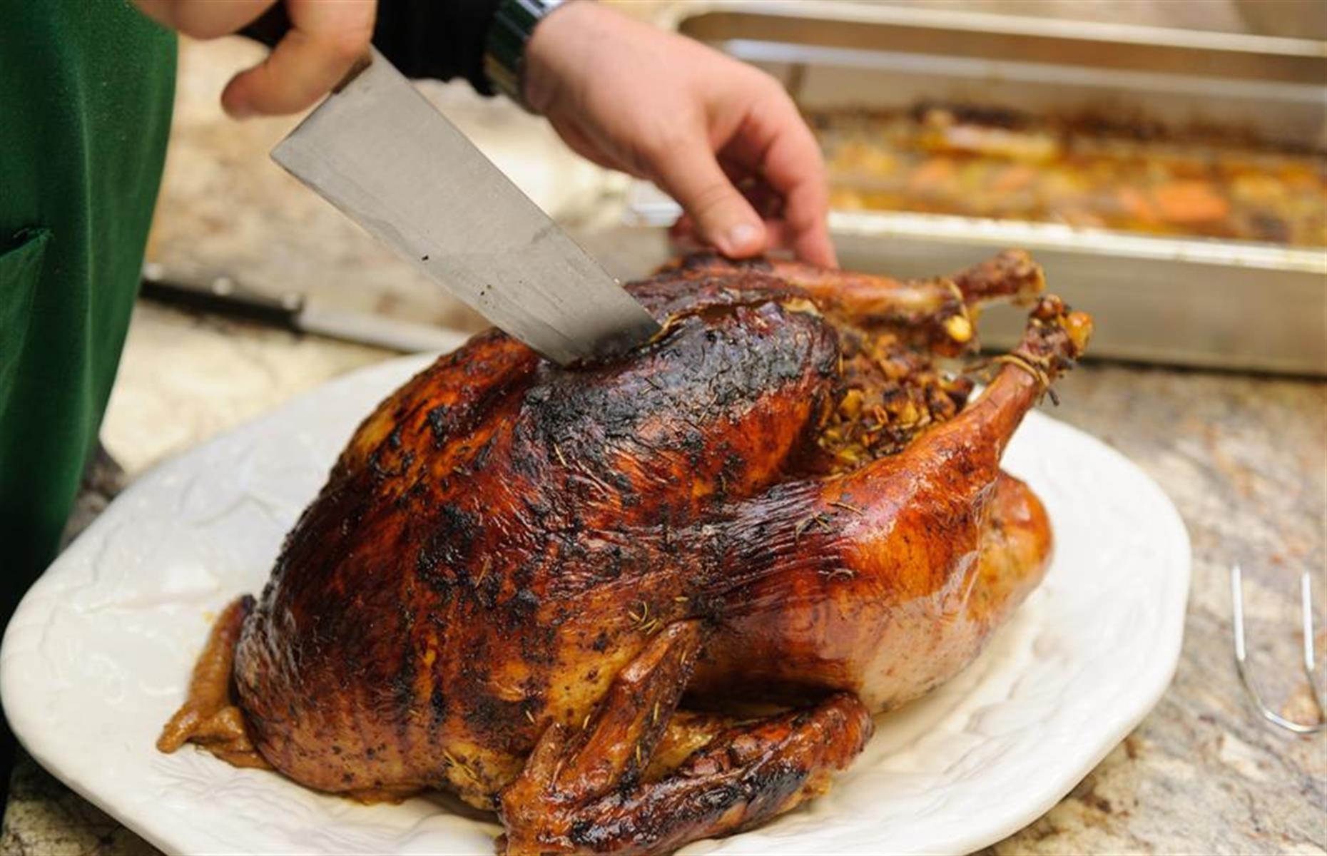 How do I remove the breast meat neatly?