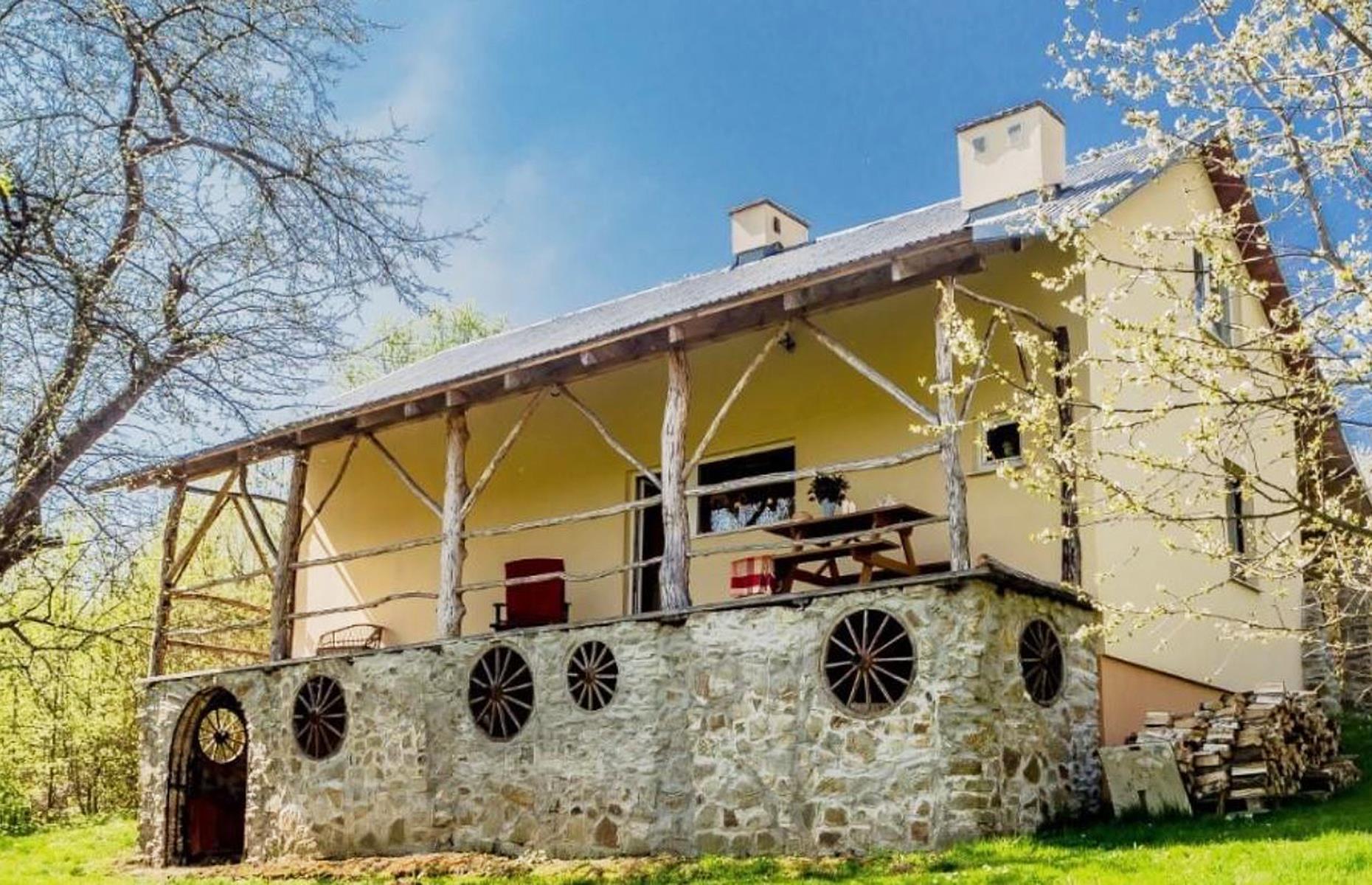Poland: average house price £102,063
