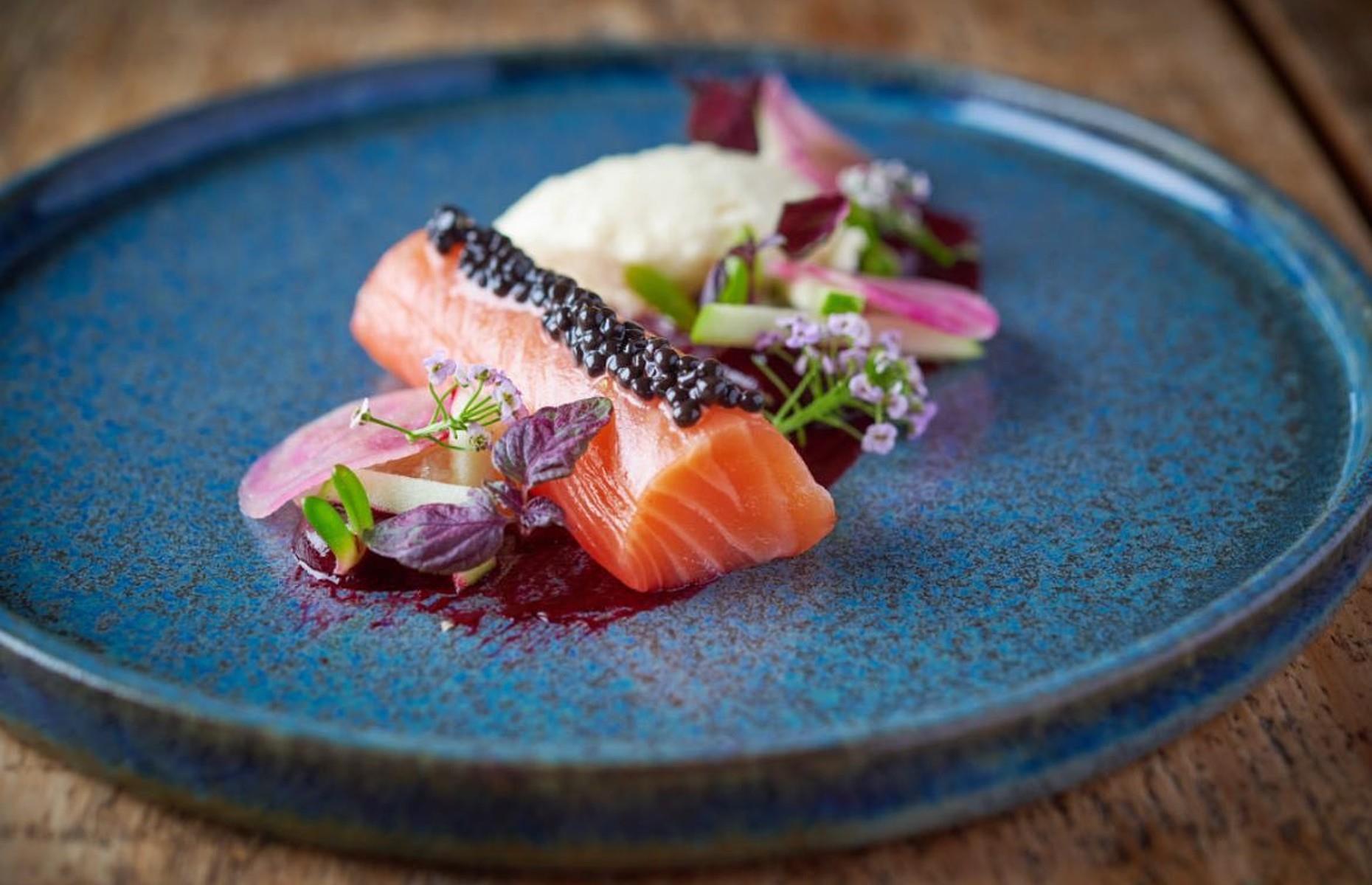 Buckinghamshire: The Greyhound Pub & Dining, Beaconsfield