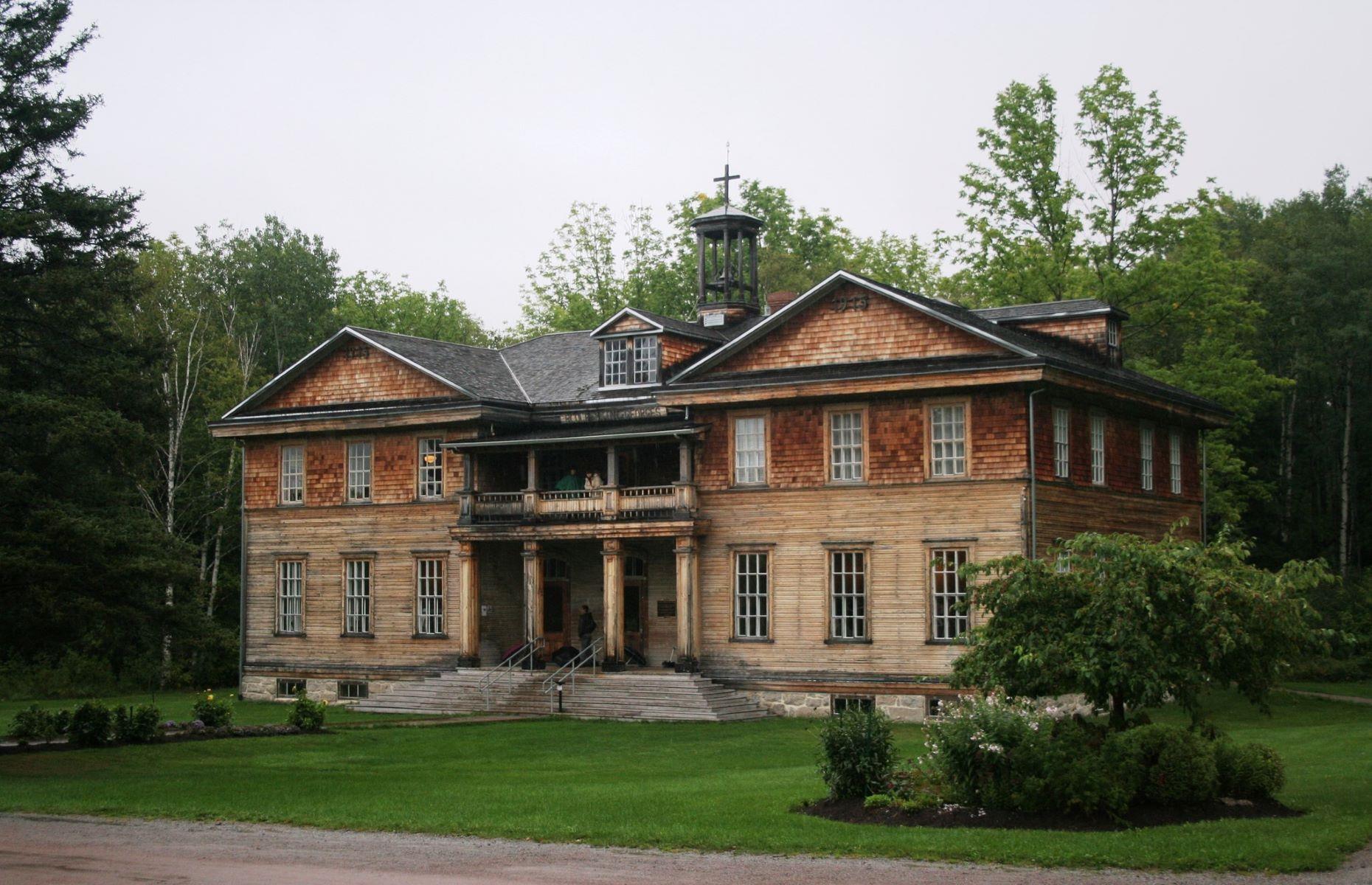 The most amazing derelict homes across Canada