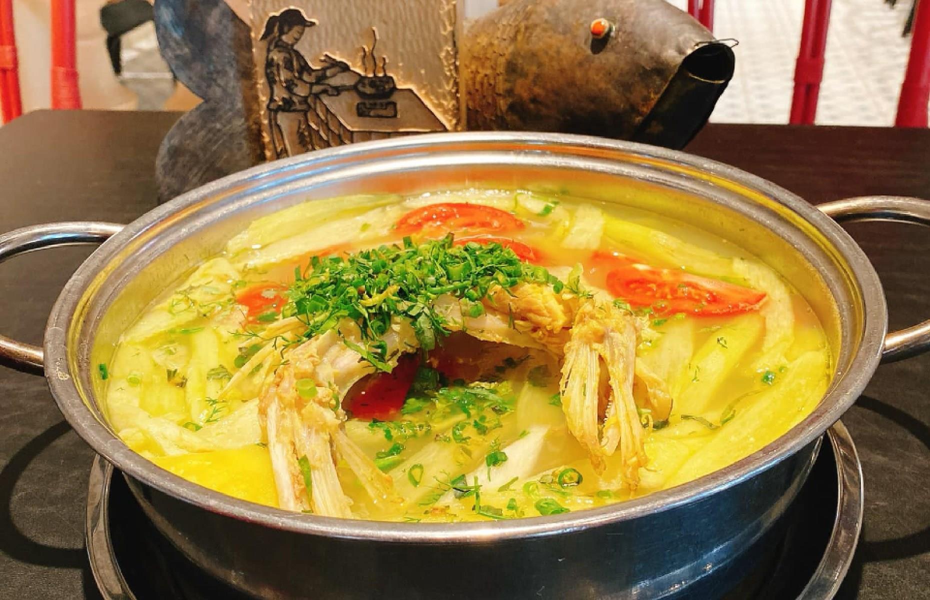 7. Cha Ca Thang Long, Hanoi, Vietnam