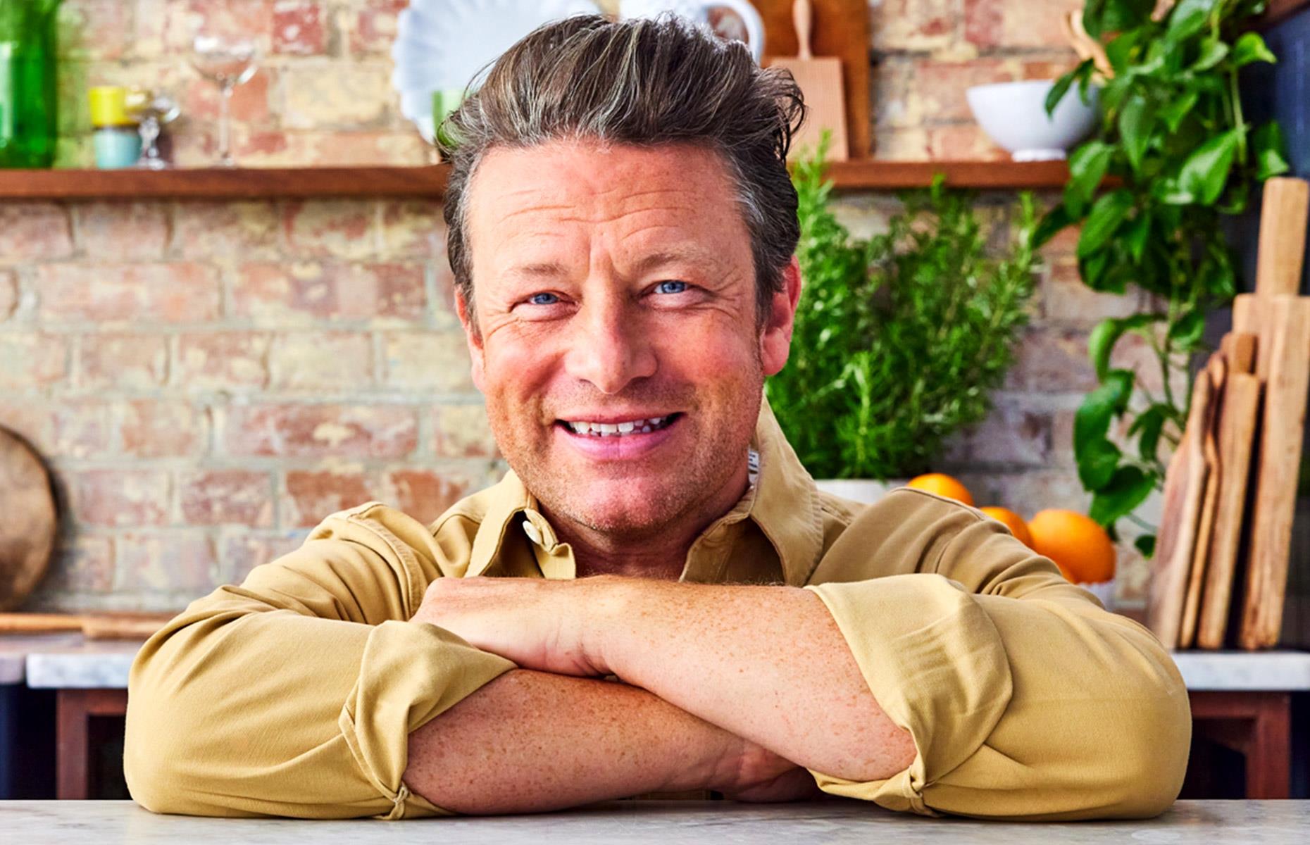 33. Jamie Oliver: make the crispiest bacon