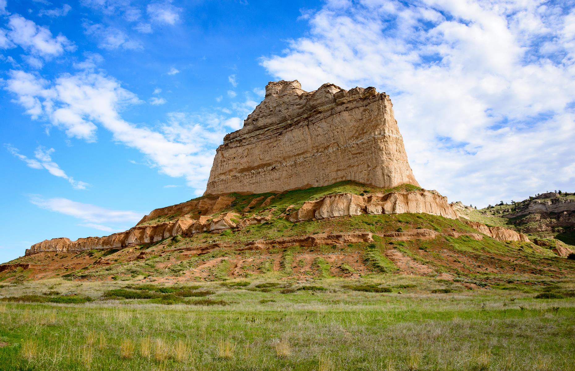 Nebraska: Scotts Bluff National Monument 