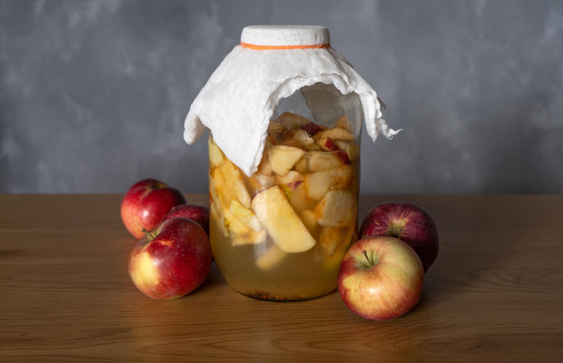28. The Lord Byron vinegar diet