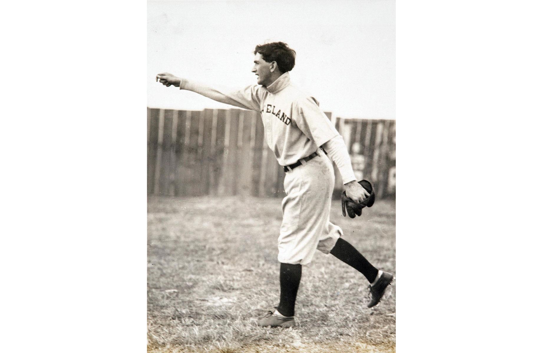 9. Signed 1911 'Shoeless' Joe photo: $1.47 million ($1.7m/£1.3m today)