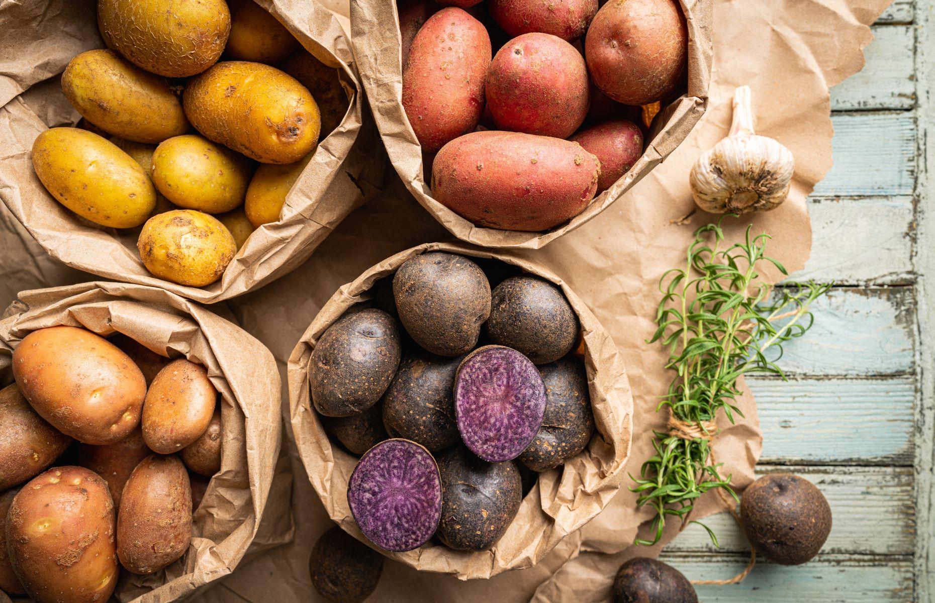 2. Keep potatoes in a dark, dry environment