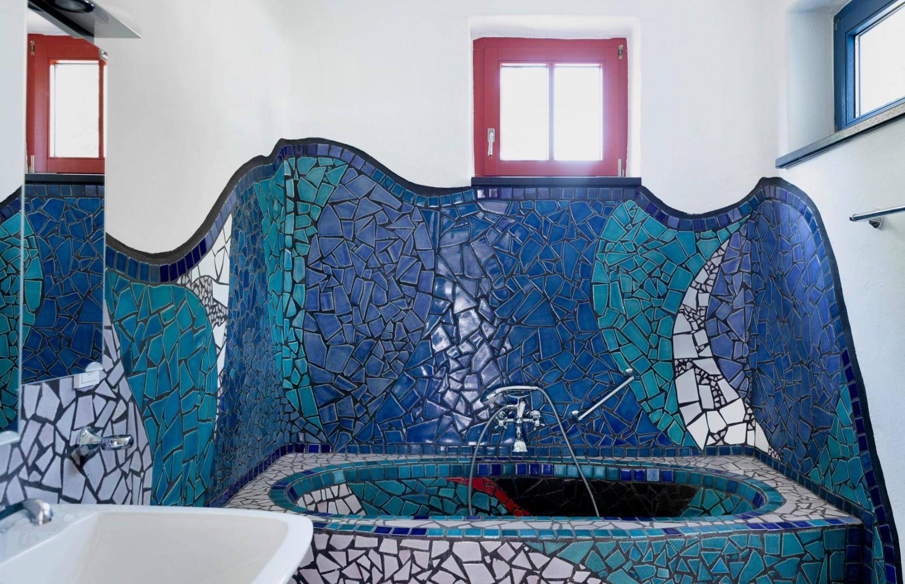 Artistic apartment, Hessen, Germany: £2.3 million ($2.9m)