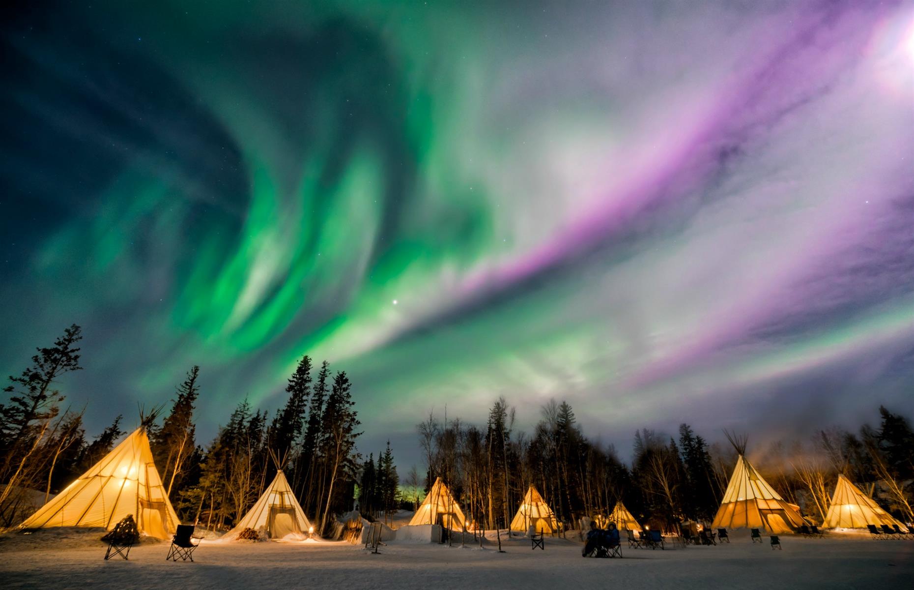 Aurora borealis, Northwest Territories