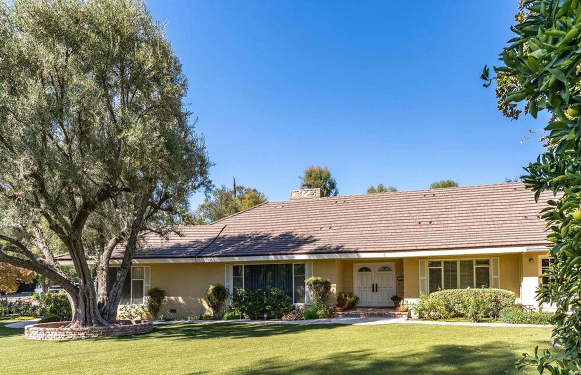 Kanye's Hidden Hills home near Kim