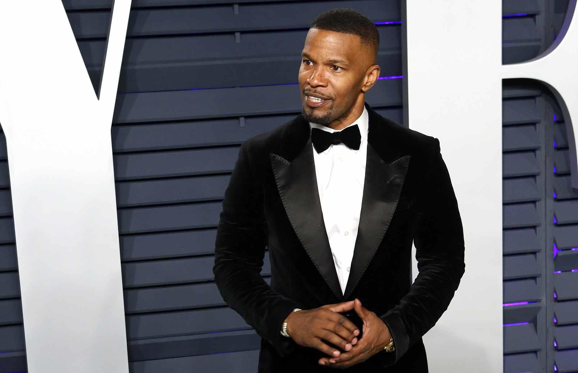 Jamie Foxx's studio on wheels