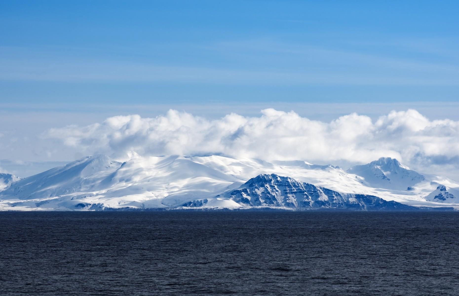 Akutan Island, Alaska