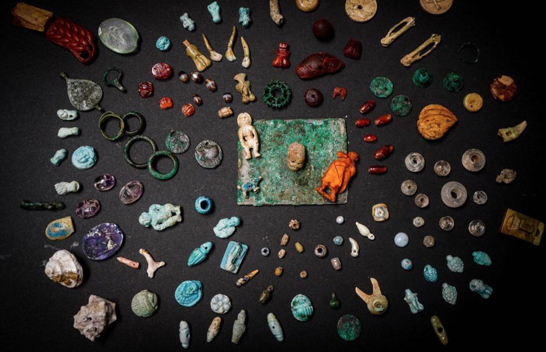 The sorcerer's treasure trove of Pompeii