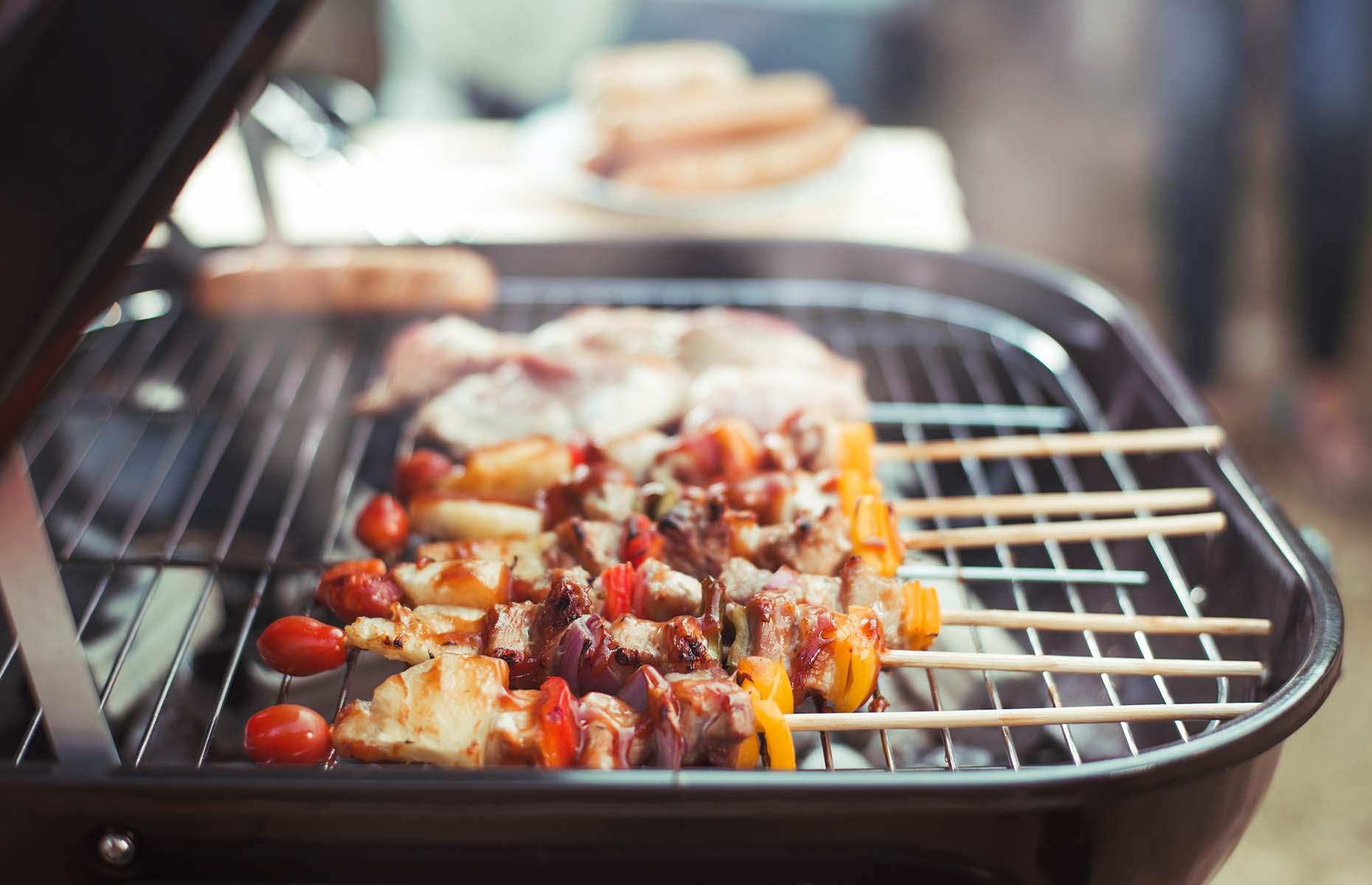 Outdoor eating