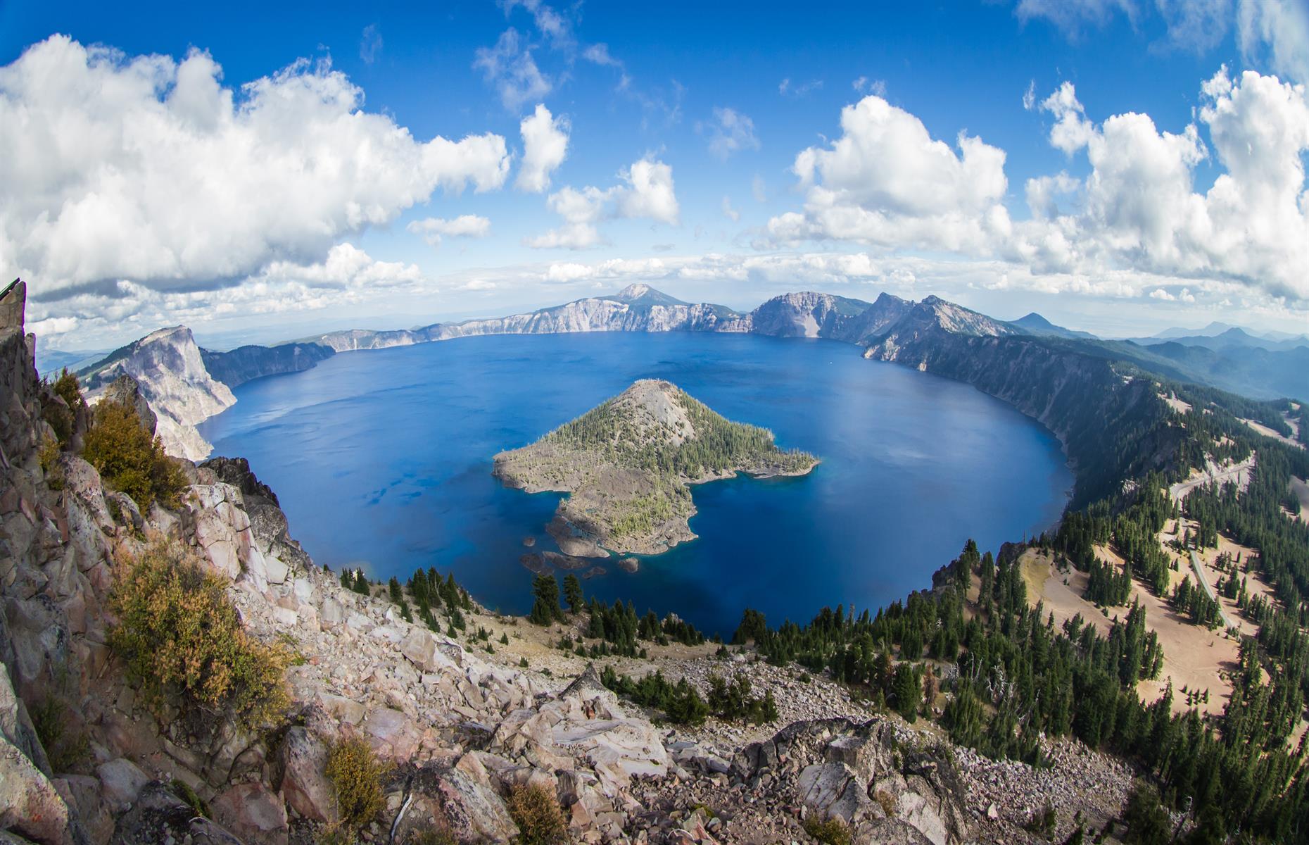 Crater Lake, Oregon, USA