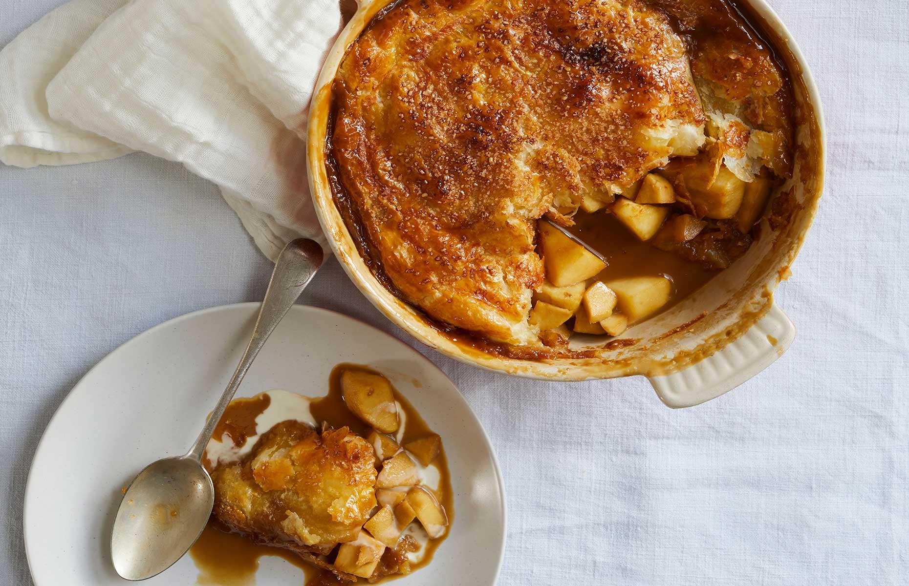 Salted caramel apple pie
