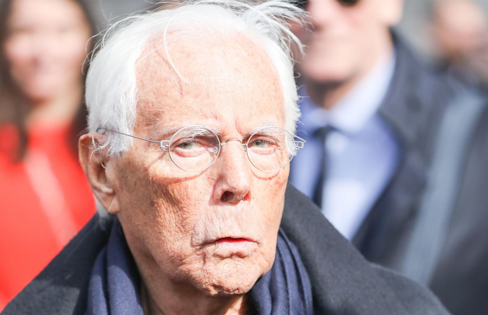 Giorgio Armani, 90