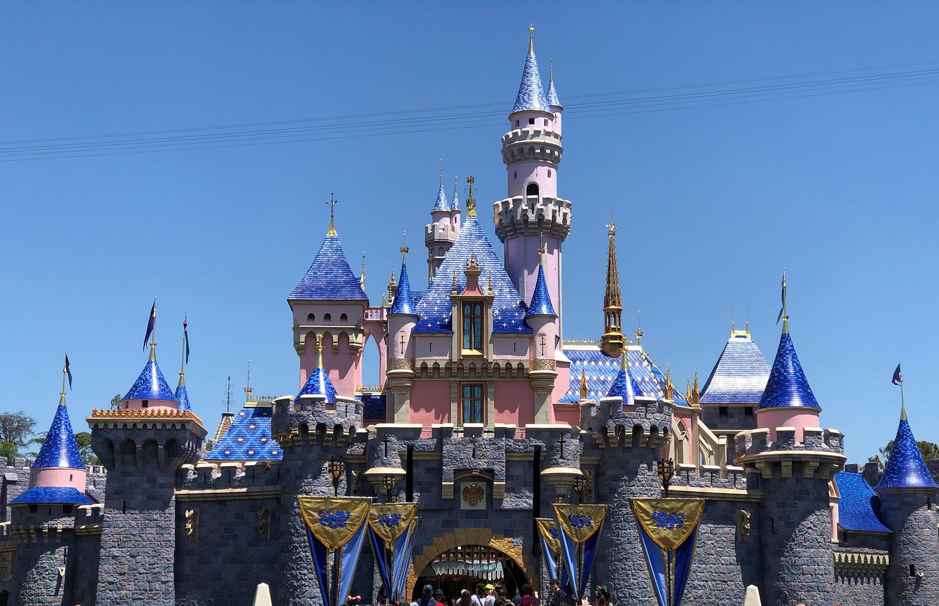 Sleeping Beauty Castle: Disneyland Park, California, USA