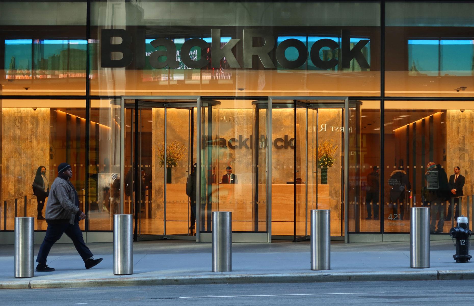 BlackRock: 500 jobs cut