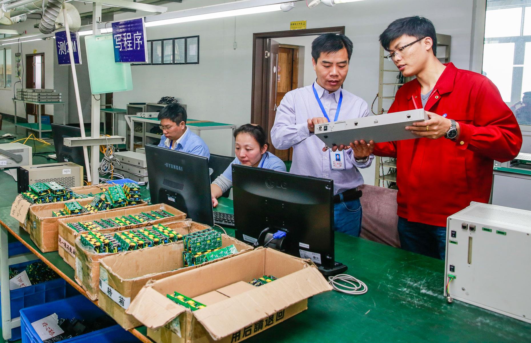 Tech worker in early 21st-century China: 10 hours a day, 297 days a year