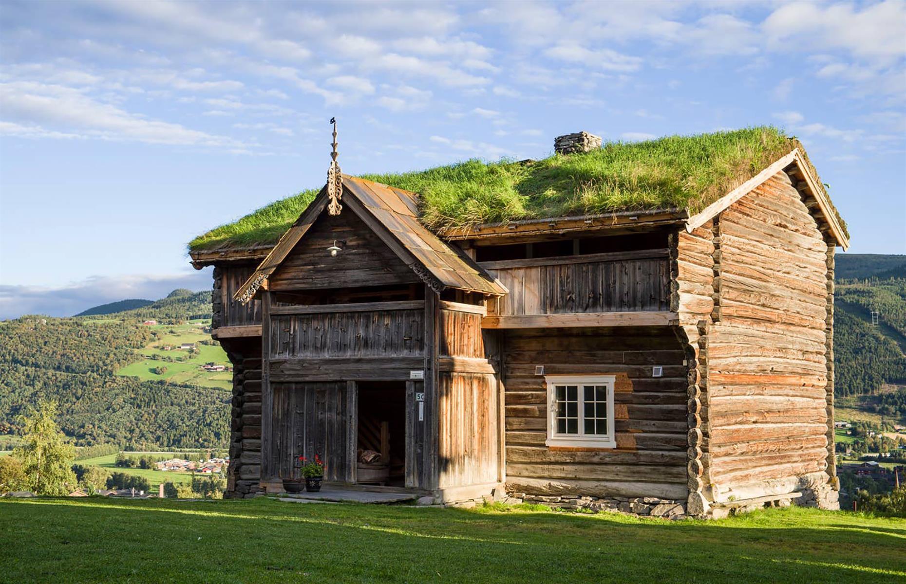 Fairy-tale farm, Vågå, Norway