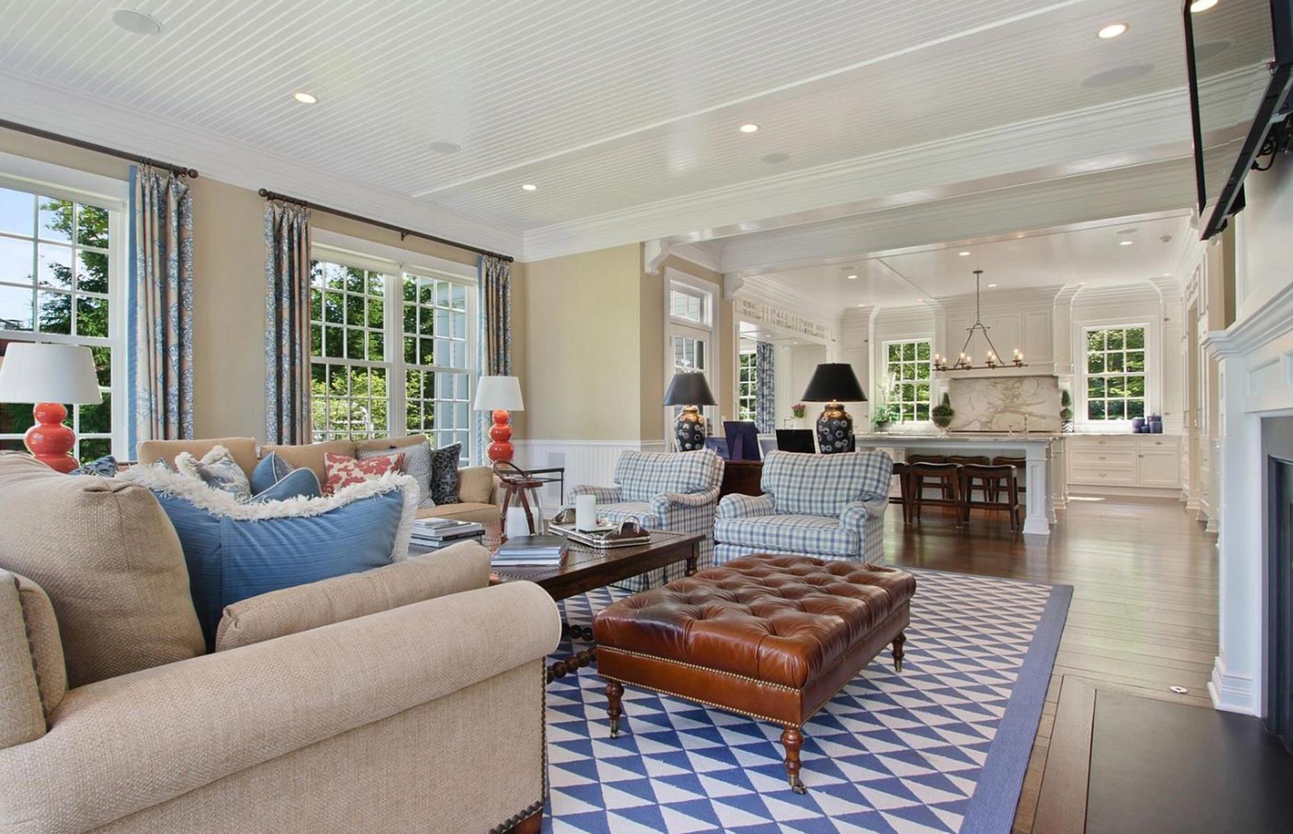 Wisconsin: Waterfront residence, Lane Geneva, $13.9 million (£10.6m): The most incredible homes for sale in every US state