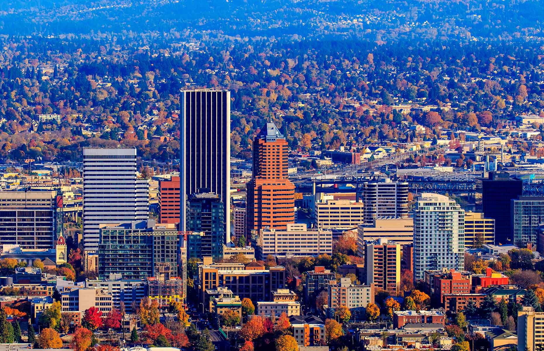 Oregon: Wells Fargo Center, Portland