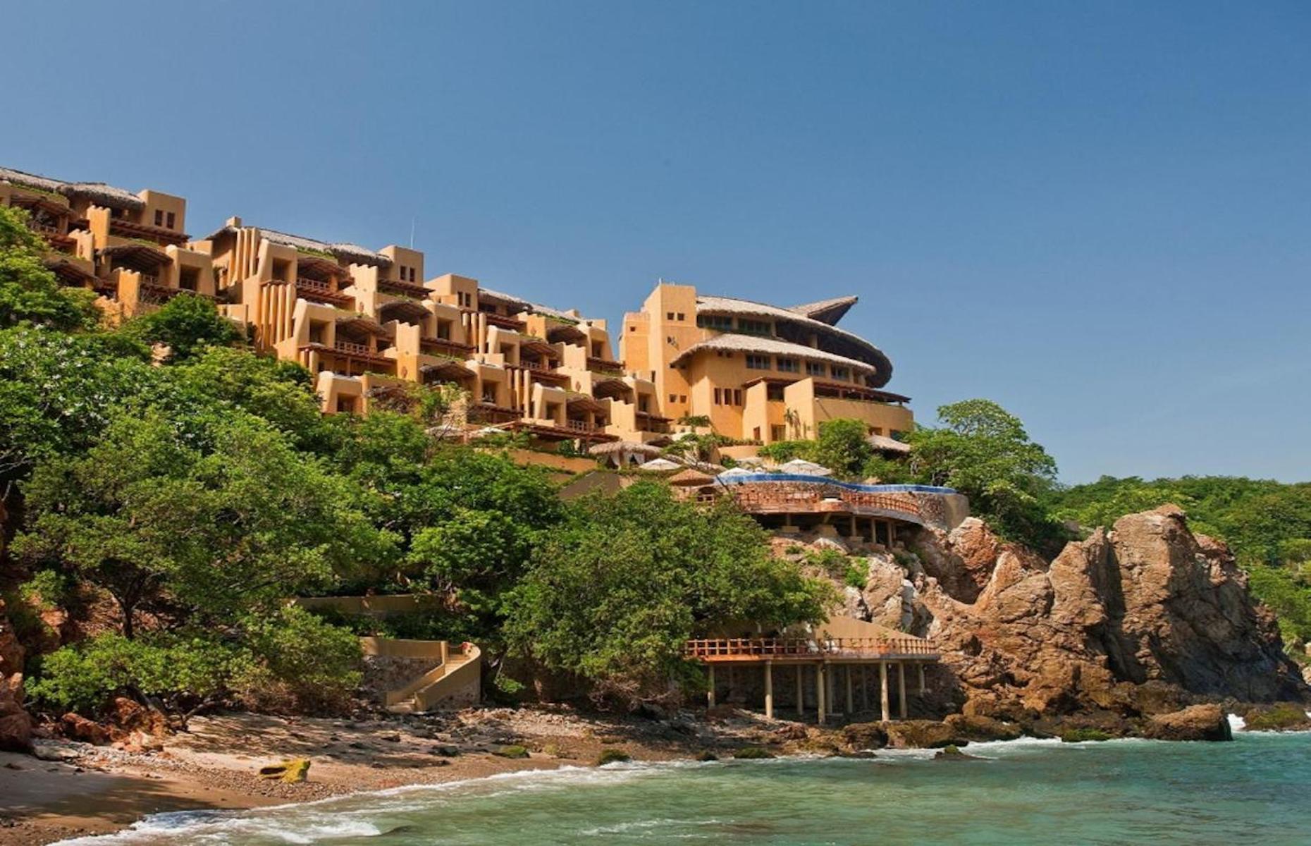 Cala de Mar Ixtapa, Mexico
