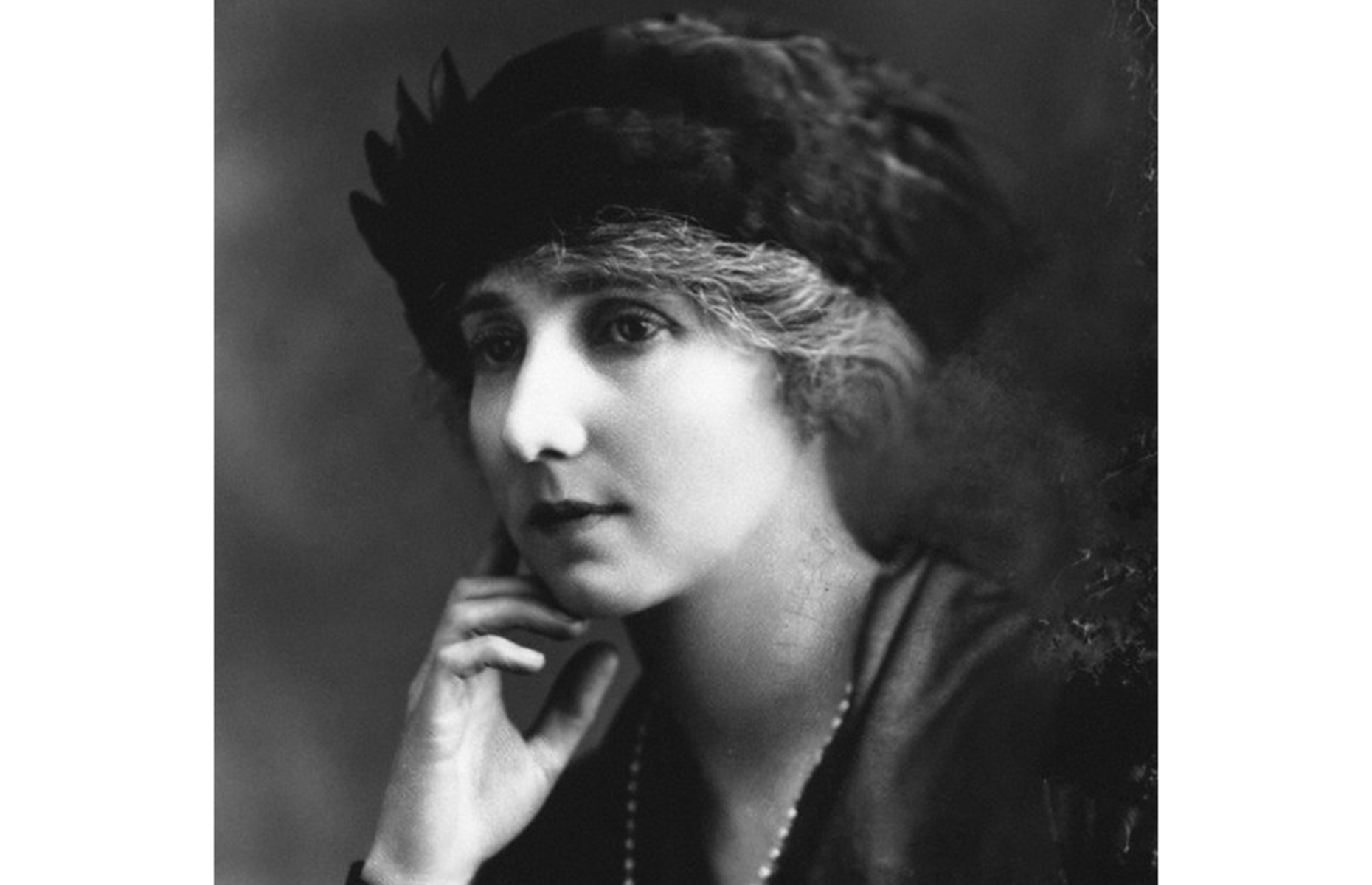 Lucy Noel Martha Leslie, Countess of Rothes