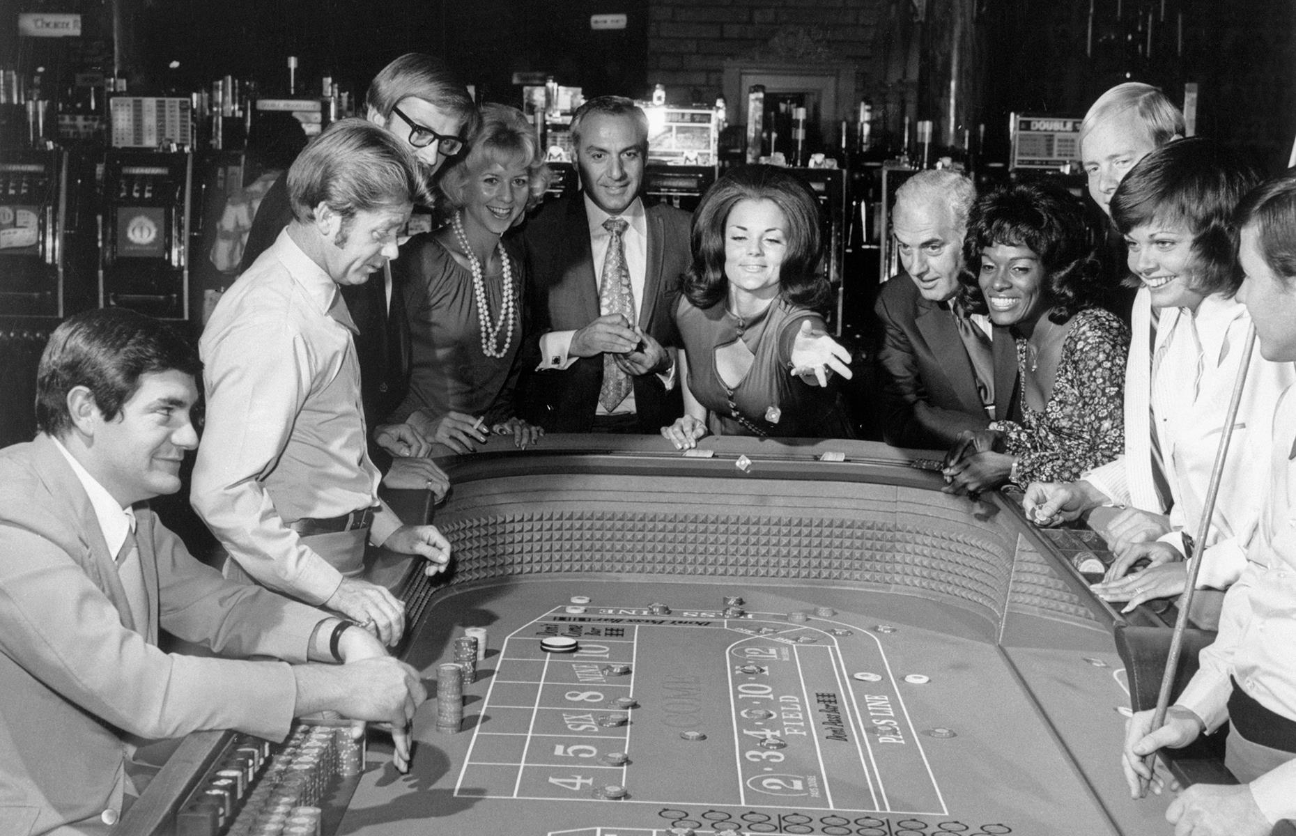 1960s: Las Vegas booms as a gambling hub