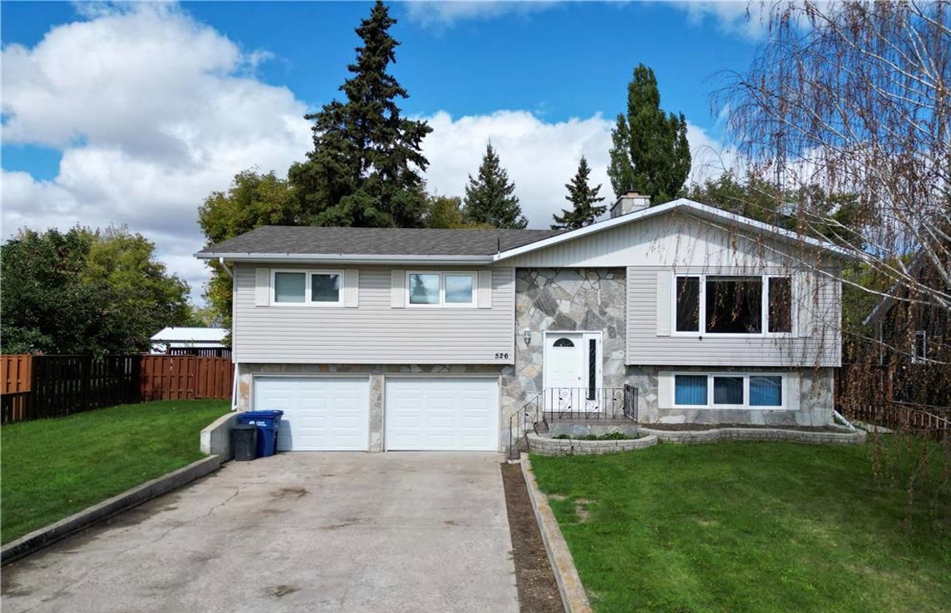 Pipestone: affordable family homes