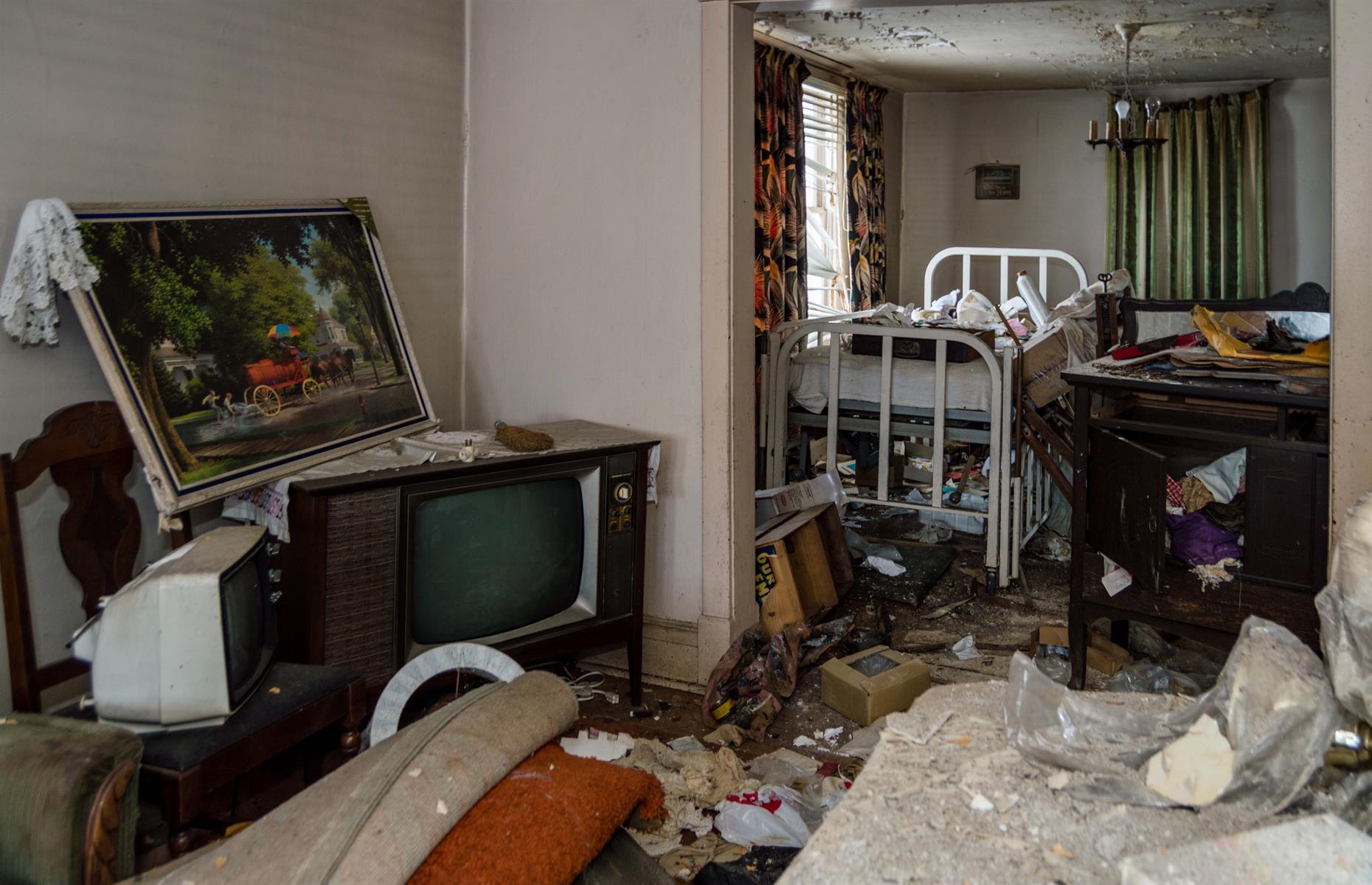 Derelict family space