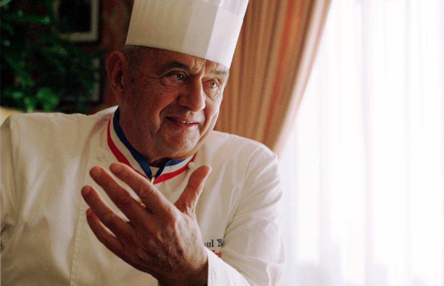 Известный шеф повар поль бокюз сказал. Paul Bocuse. Поль Бокюз повар. Поль Бокюз фото. Шеф-повар Поль Бокюз цитаты.