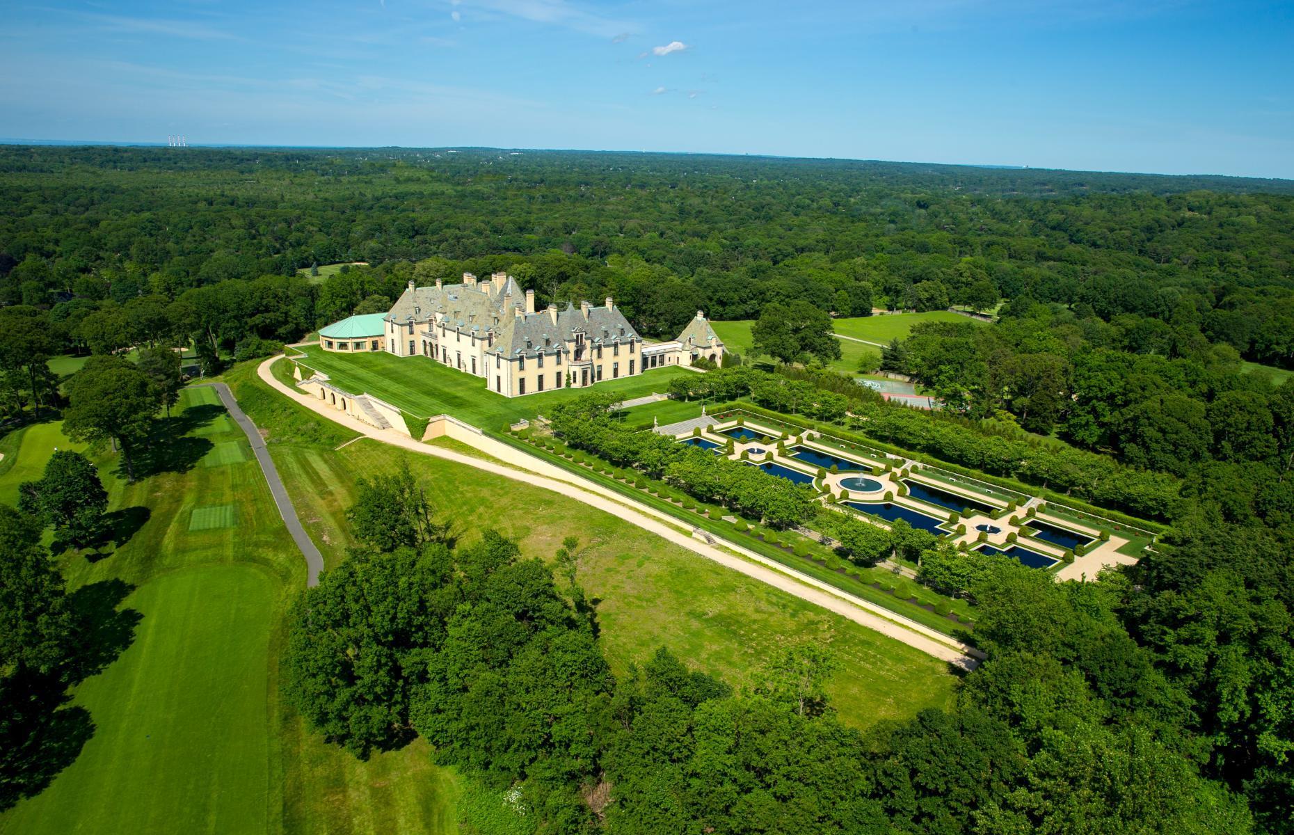 OHEKA Castle, New York: 109,000 square feet