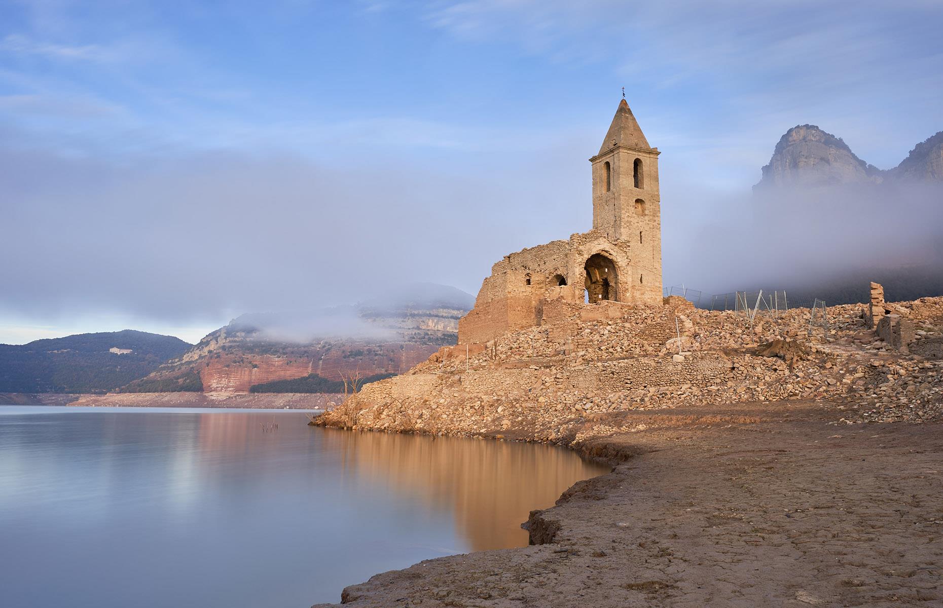 Spanish village reemerges