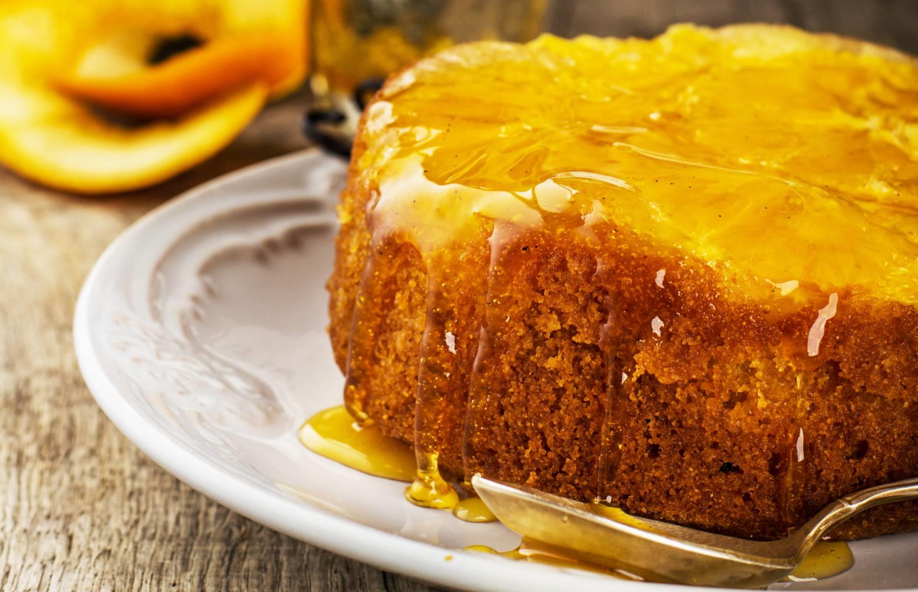 Orange upside-down cake