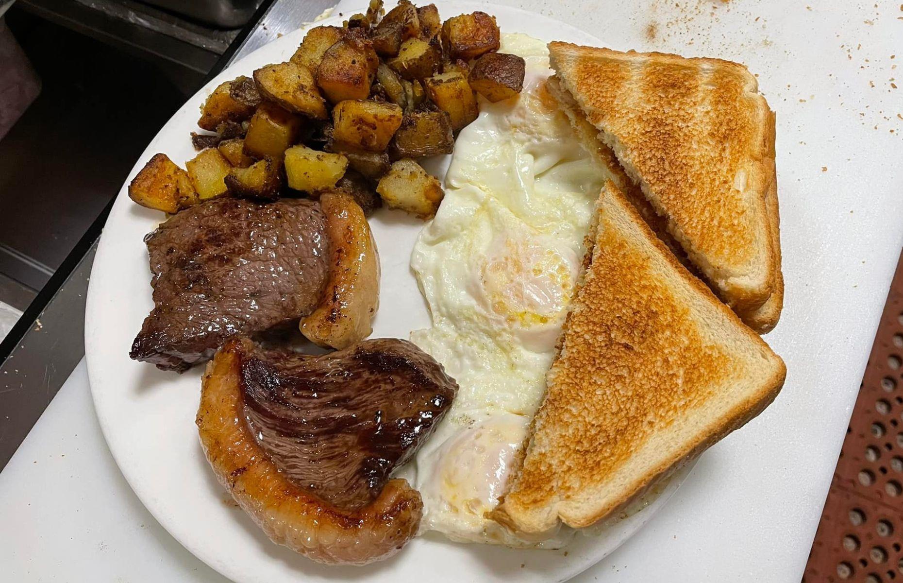 Massachusetts: Theo's Cozy Corner, Boston