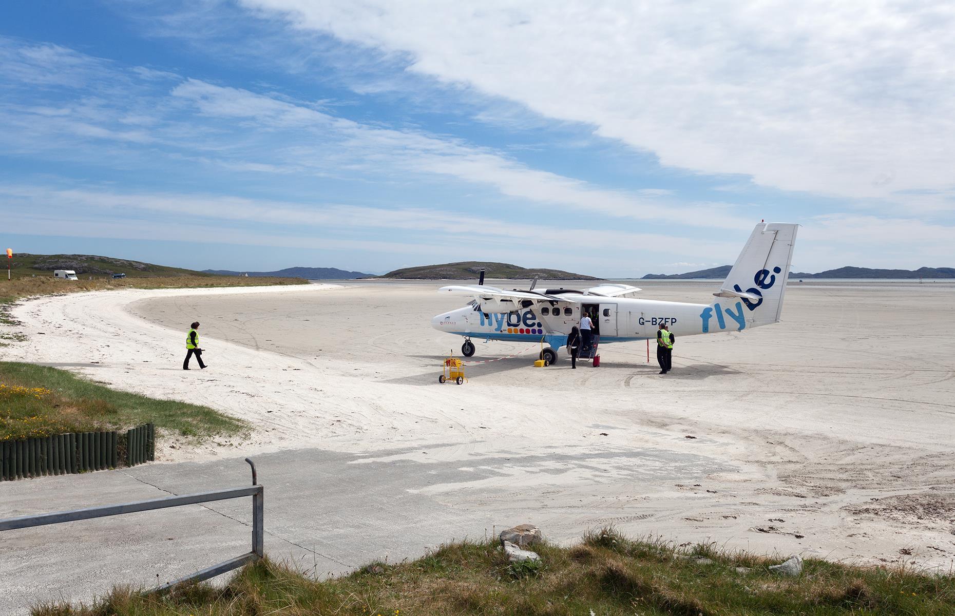 Outer Hebrides, Barra beach airport