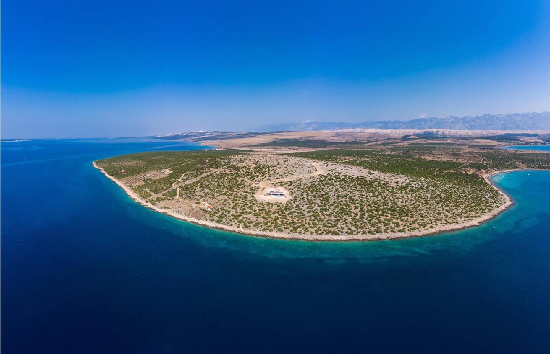 Secluded coastal home, Košljun, Croatia