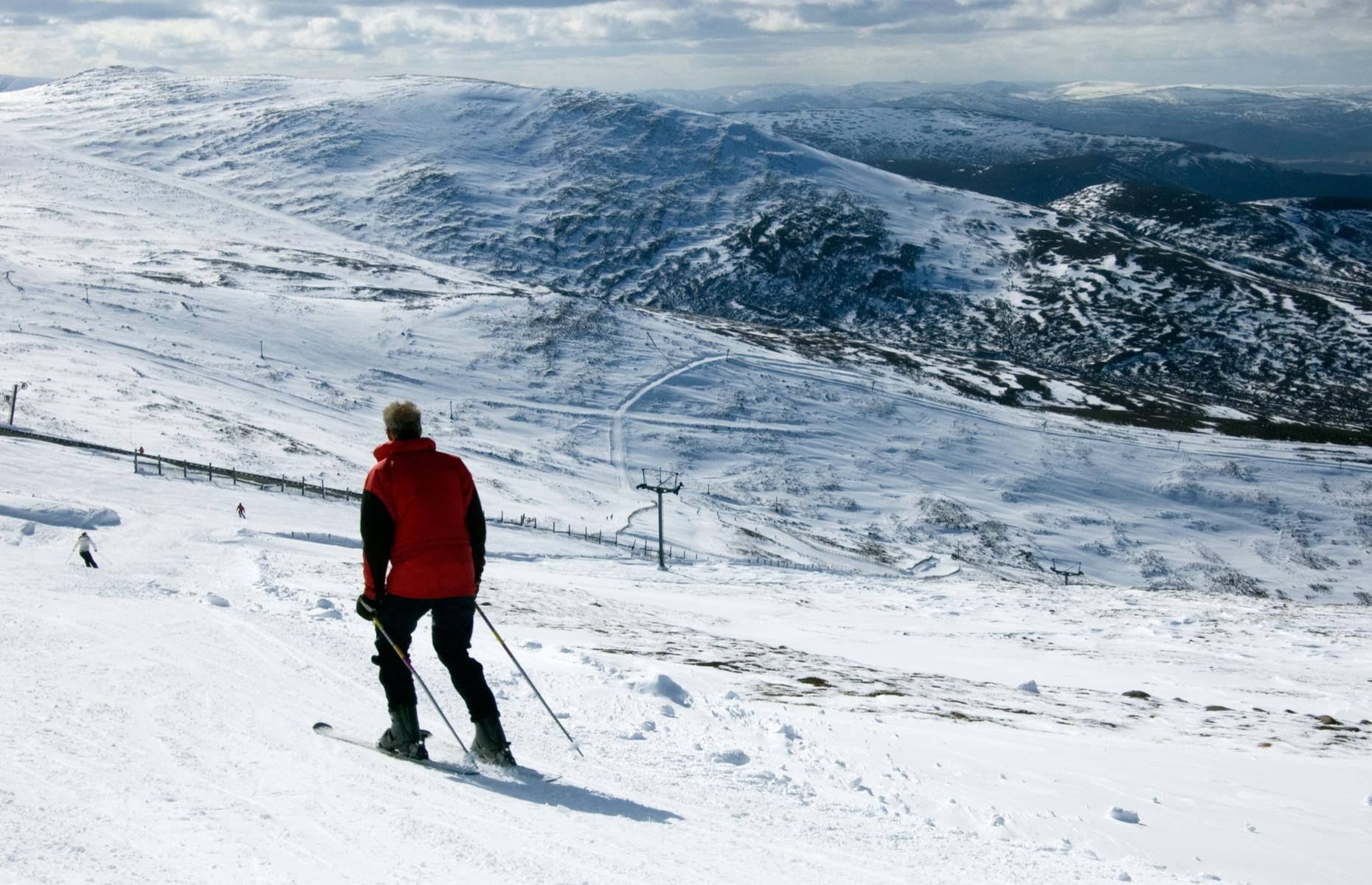 Skiing in Scotland