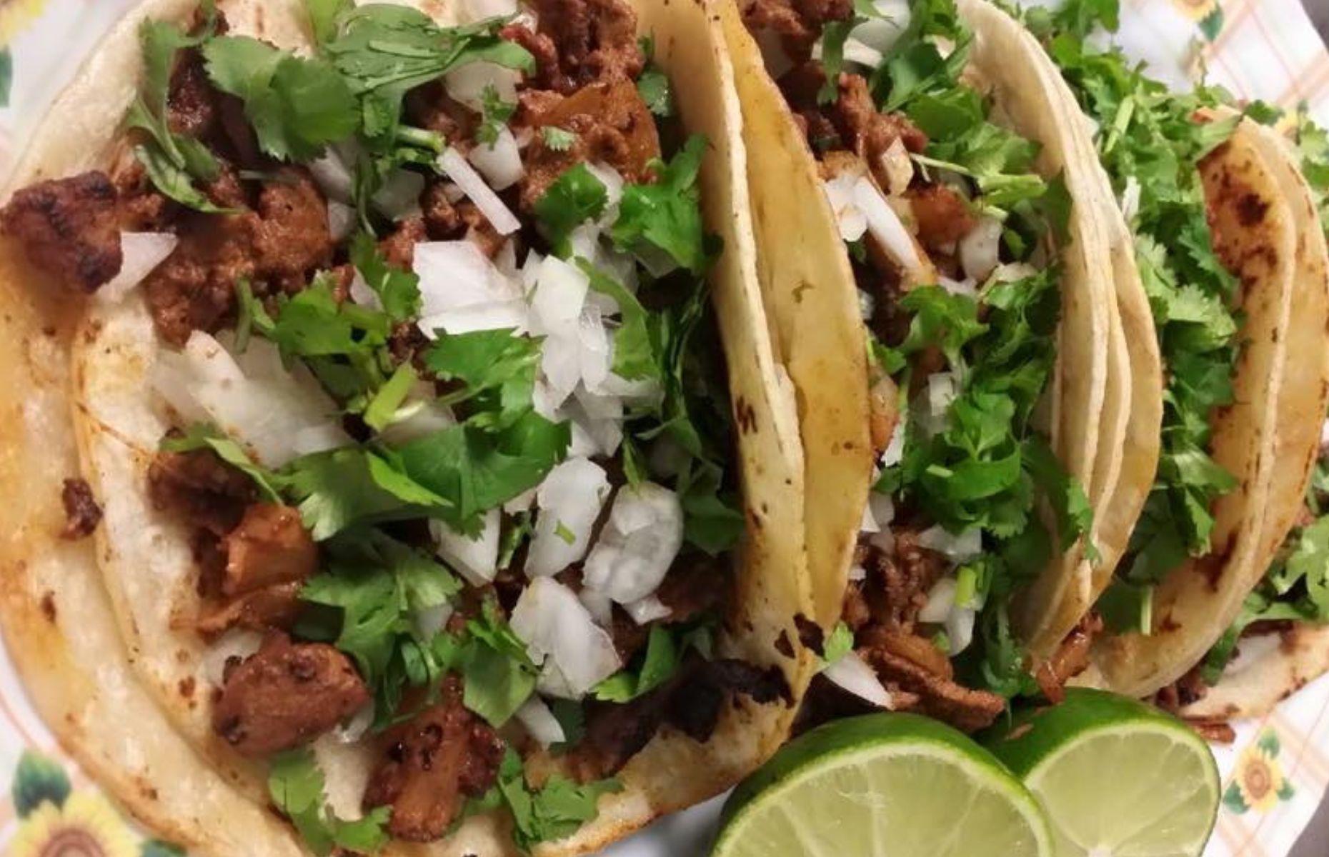 Virginia: La Mexicana Bakery & Taqueria, Alexandria  