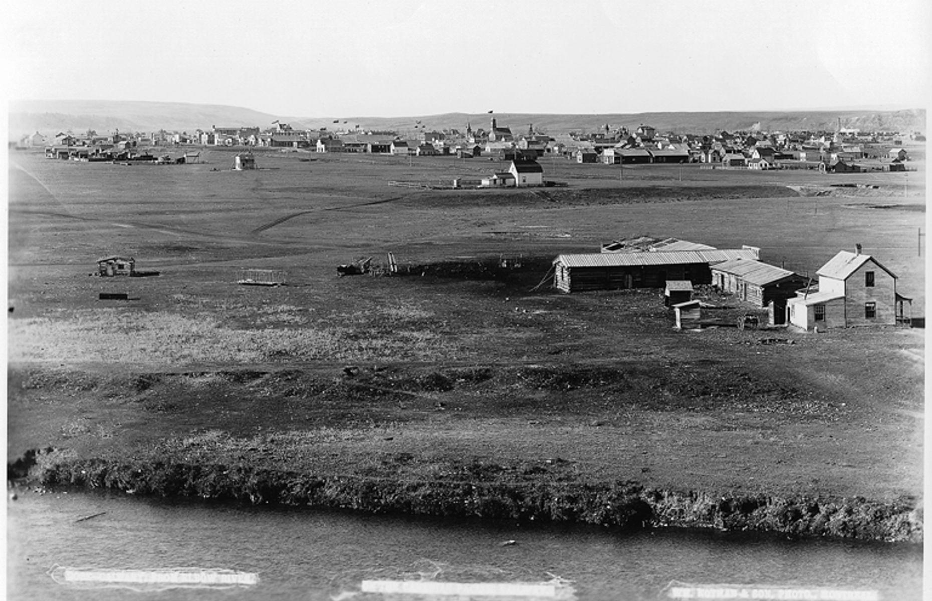 1889: view of Calgary from Elbow River, Alberta