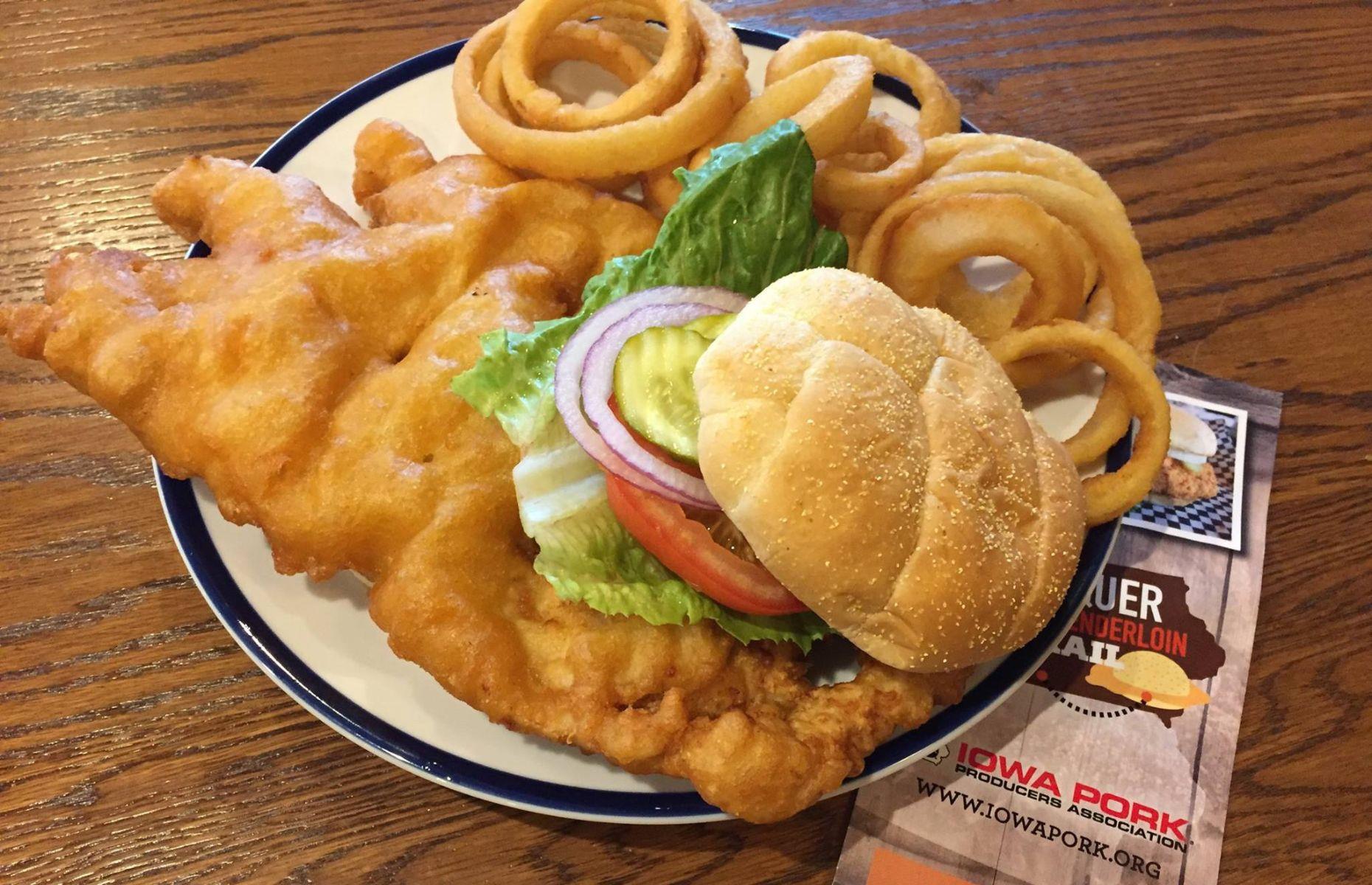 Iowa: Breitbach's Country Dining, Sherrill