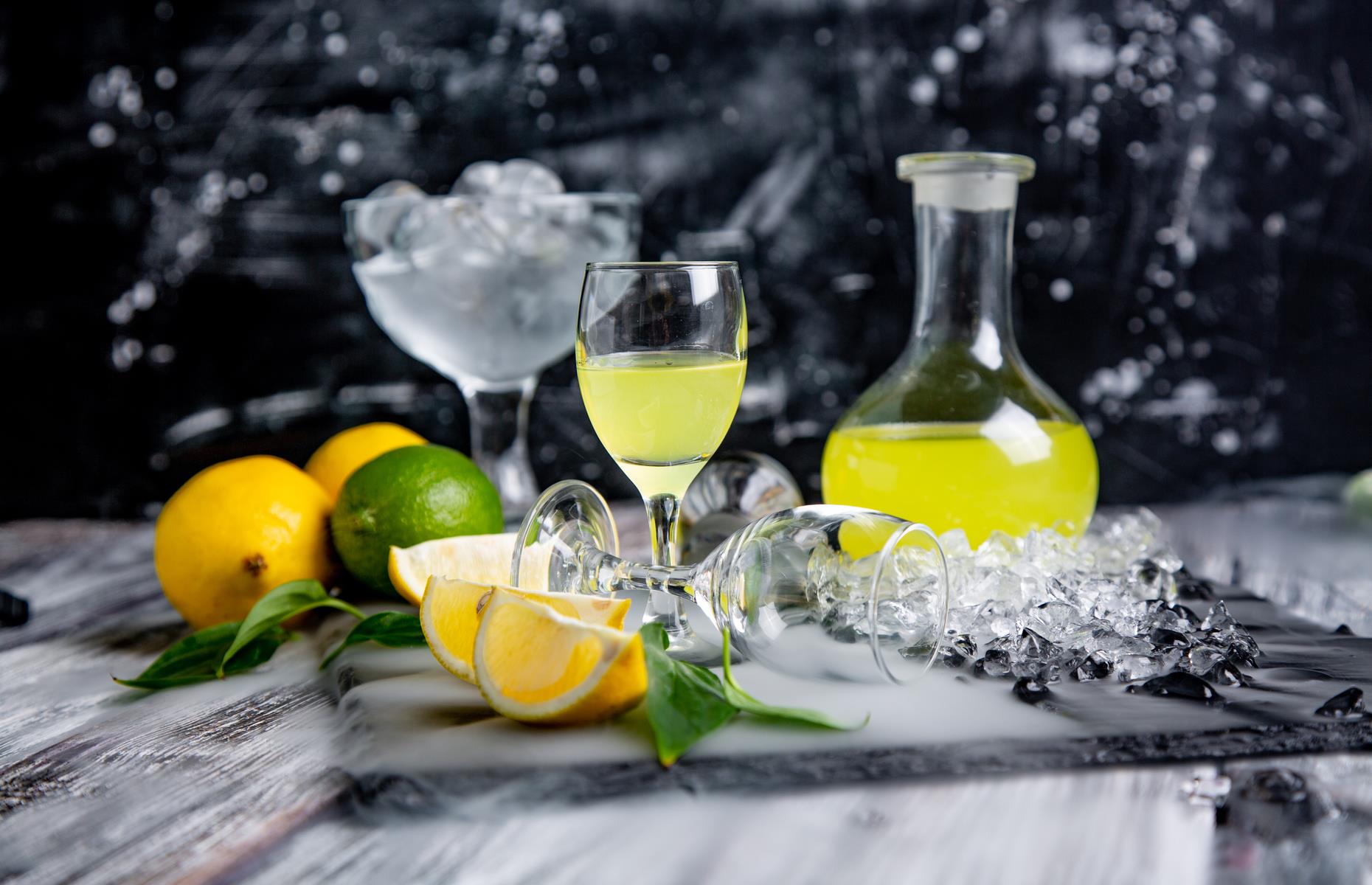 Limoncello Fizz